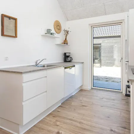 Semesterbostad Luxury Retreat Near Romo *